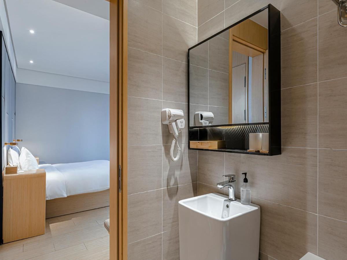 Ji Hotel Shanghai Exterior photo